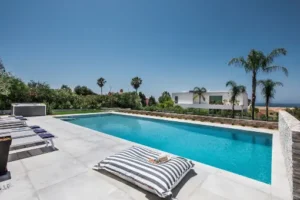 Captivating Modern Villa with Private Pool and Vista Views from VILLAWAY®